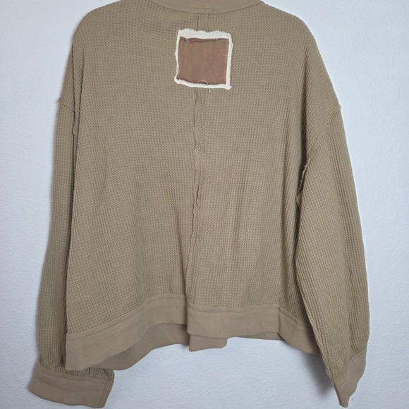POL light tan Peace Sign Patchwork long sleeve boho hippie top Size Large - Picture 2 of 10